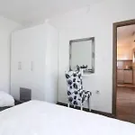 Lägenhet Dubrovnik - Ivanica: “sunnyhills Apartments” With Pool