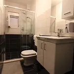 Lägenhet Dubrovnik - Ivanica: “sunnyhills Apartments” With Pool