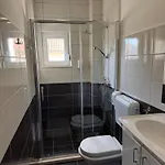 Lägenhet Dubrovnik - Ivanica: “sunnyhills Apartments” With Pool