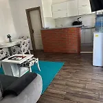Dubrovnik - Ivanica: “sunnyhills Apartments” With Pool Lägenhet *