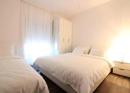 Dubrovnik - Ivanica: “sunnyhills Apartments” With Pool Apartment Ivanica