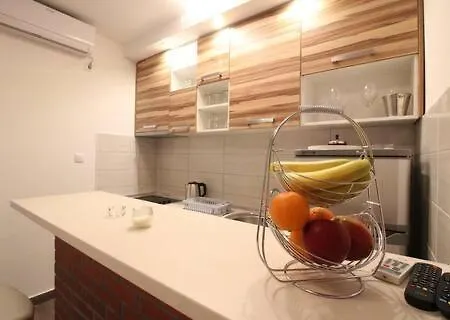 Lägenhet Dubrovnik - Ivanica: “sunnyhills Apartments” With Pool *