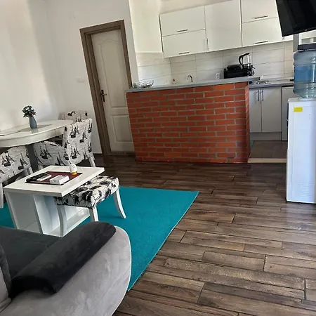 Dubrovnik - Ivanica: “sunnyhills Apartments” With Pool Apartment *